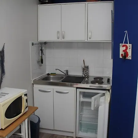 A Διαμέρισμα *