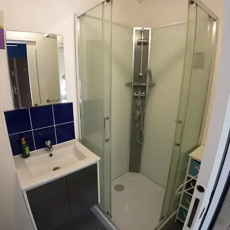 A Διαμέρισμα *